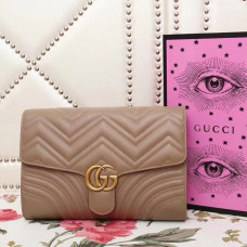 gucci-gg-marmont-clutch-4 gucci-gg-marmont-clutch-4