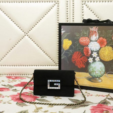 gucci-shoulder-bag-24 gucci-shoulder-bag-24