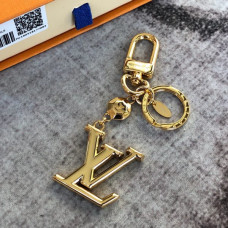 louis-vuitton-facettes-bag-charm-key-holder louis-vuitton-facettes-bag-charm-key-holder