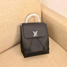 louis-vuitton-lockme-3-5-4-4-3-4-3 louis-vuitton-lockme-3-5-4-4-3-4-3