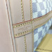 louis-vuitton-monogram-noe-replica-bag-2 louis-vuitton-monogram-noe-replica-bag-2