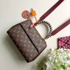 louis-vuitton-pochette-metis-9 louis-vuitton-pochette-metis-9