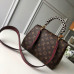 louis-vuitton-pochette-metis-9 louis-vuitton-pochette-metis-9