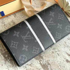louis-vuitton-wallet-55