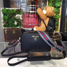 prada-bag-126