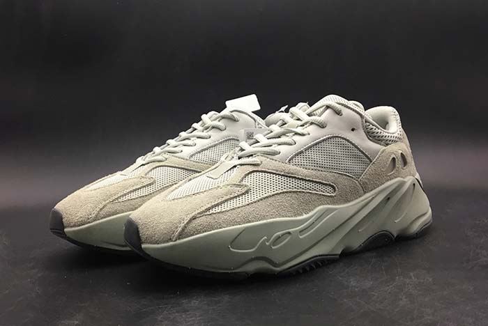 ADIDAS YEEZY BOOST 700 SALT - EG7487