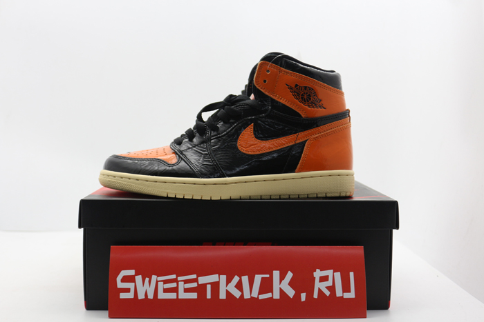 AIR JORDAN 1 SHATTERED BACKBOARD 3.0 555088-028