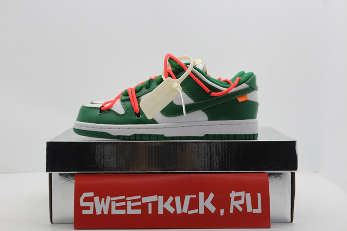 OFF-WHITE x Nike Dunk Low  CT0856-700-1