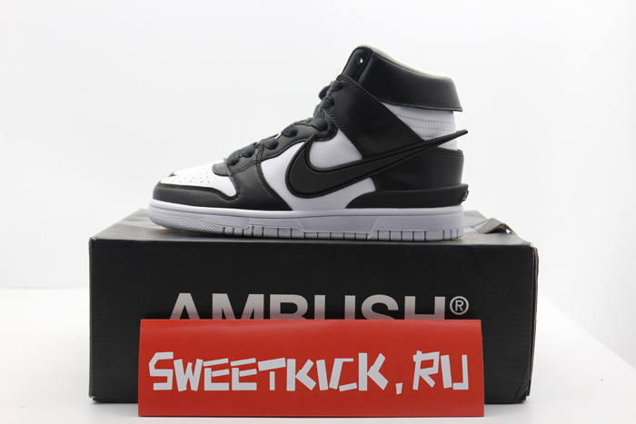 AMBUSH X Nike Dunk High DA3595-100