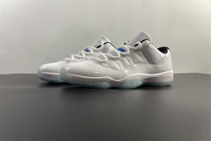 Air Jordan 11 Low”Legend Blue“ AV2187-117