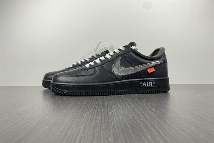 Off-White Nike Air Force 1 AV5210 001