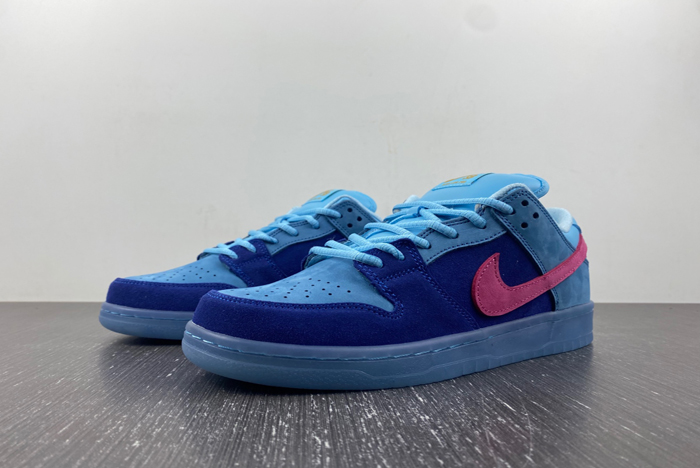 5K1 Run The Jewels x Nike SB Dunk Low DO9404-400