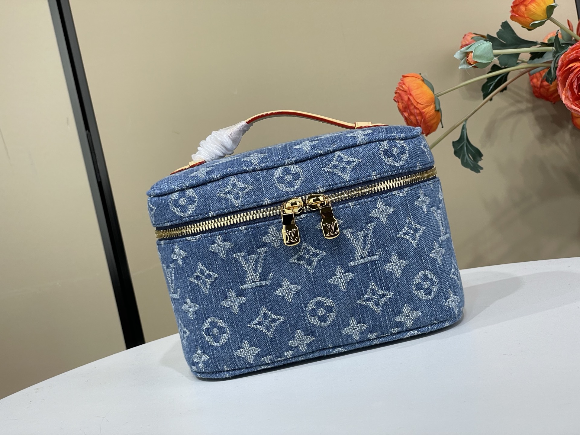 Louis-Vuitton-Nice-Vanity-Case-Shoulder-Bag-Monogram-Denim-Blue-Fabric