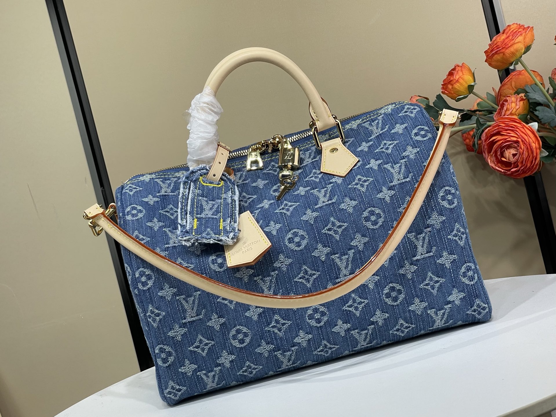 Louis-Vuitton-Speedy-Soft-30-Travel-Shoulder-Bag-Monogram-Denim-Blue-Fabric