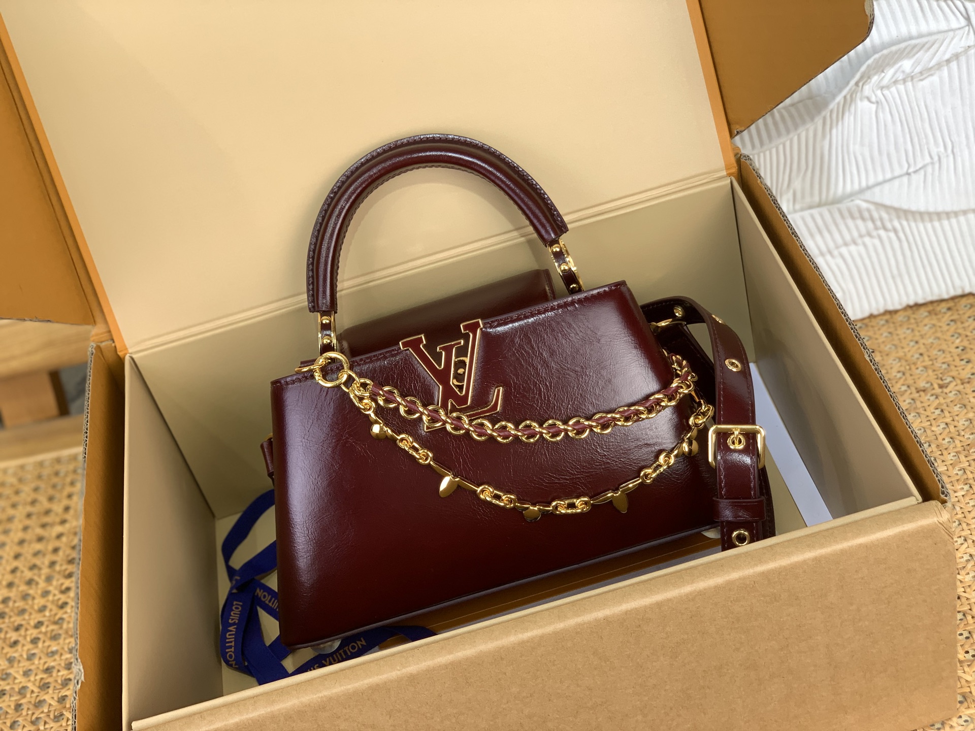 Louis-Vuitton-Vip-Capucines-East-West-BB-Tote-Shoulder-Bag-Red-Cowhide-Leather