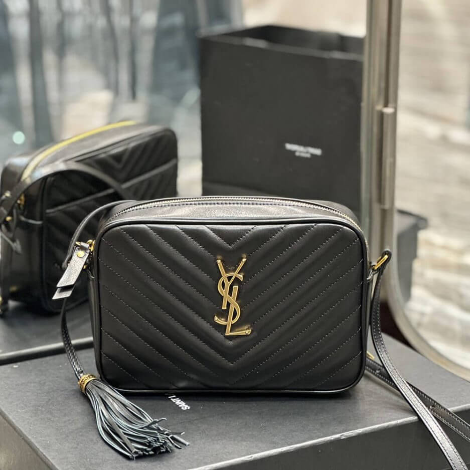 BLACK YSL LOU CAMERA BAG IN QUILTED LEATHER - Image 2