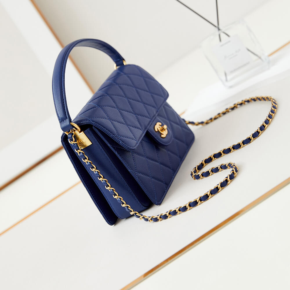 Chanel Large Handbag (high-end grade) - Image 3