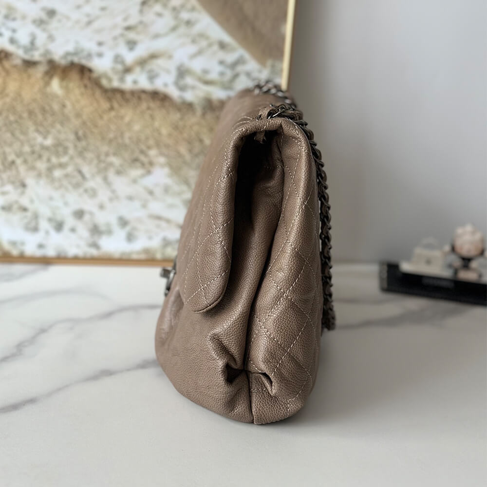 Chanel Vintage Cloud Bag (high-end grade) - Image 3
