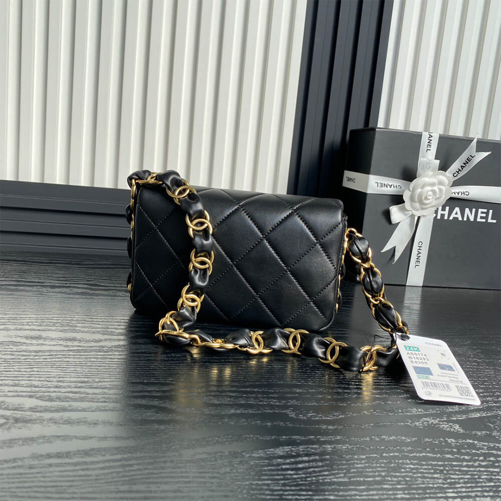 Black CHANEL Small Flap Bag (high-end grade) - Image 3