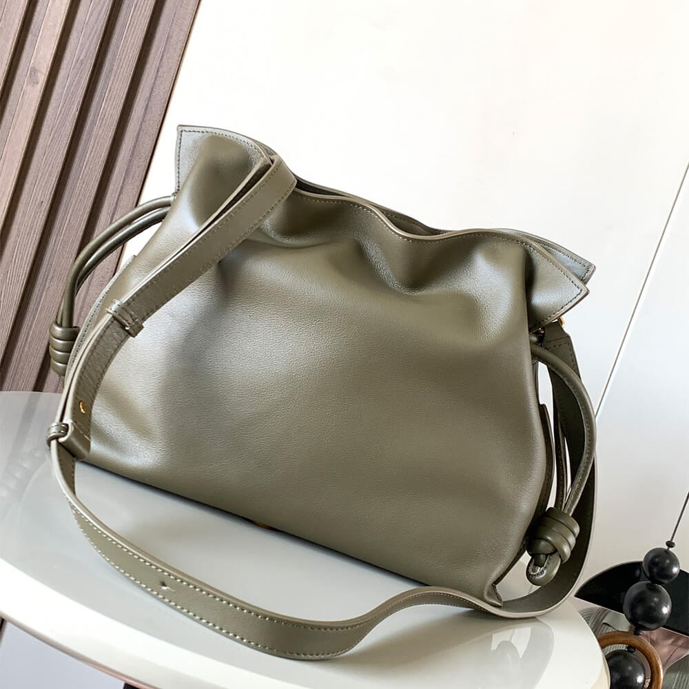 Dark Green LOEWE Medium Flamenco clutch in nappa calfskin (HIGH-END GRADE) - Image 4