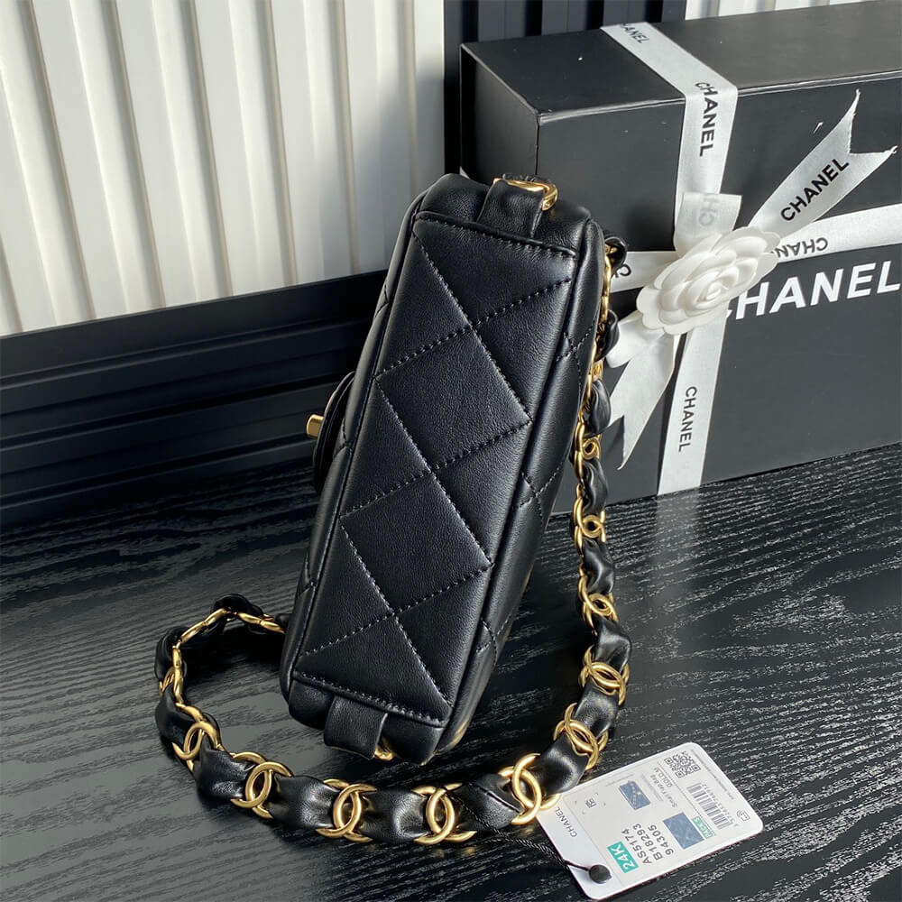 Black CHANEL Small Flap Bag (high-end grade) - Image 4