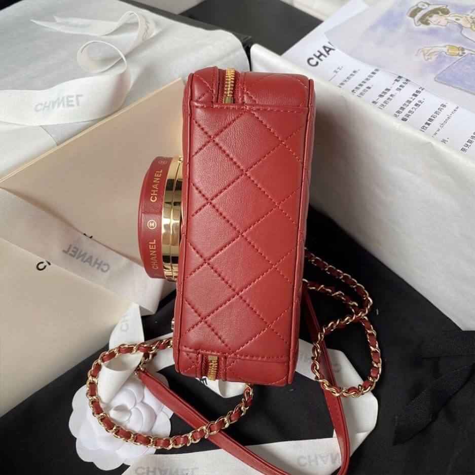 CHANEL CAMERA BAG - Image 5