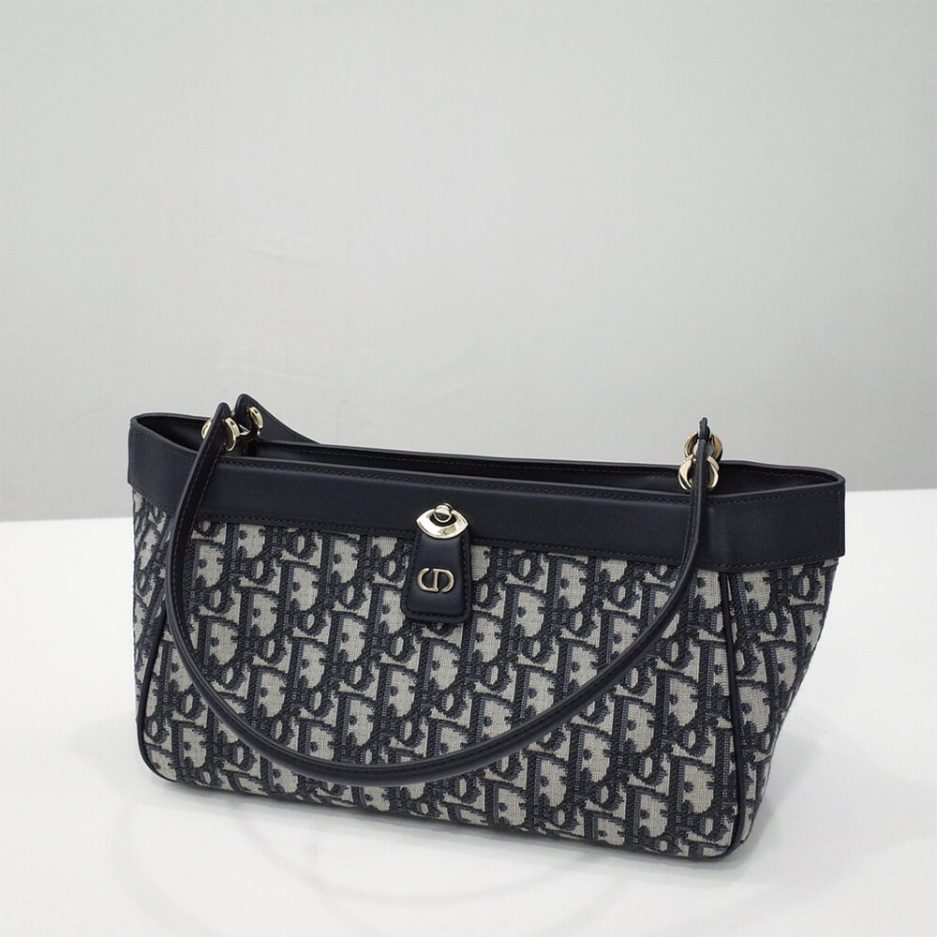 Blue MEDIUM DIOR KEY BAG - Image 5